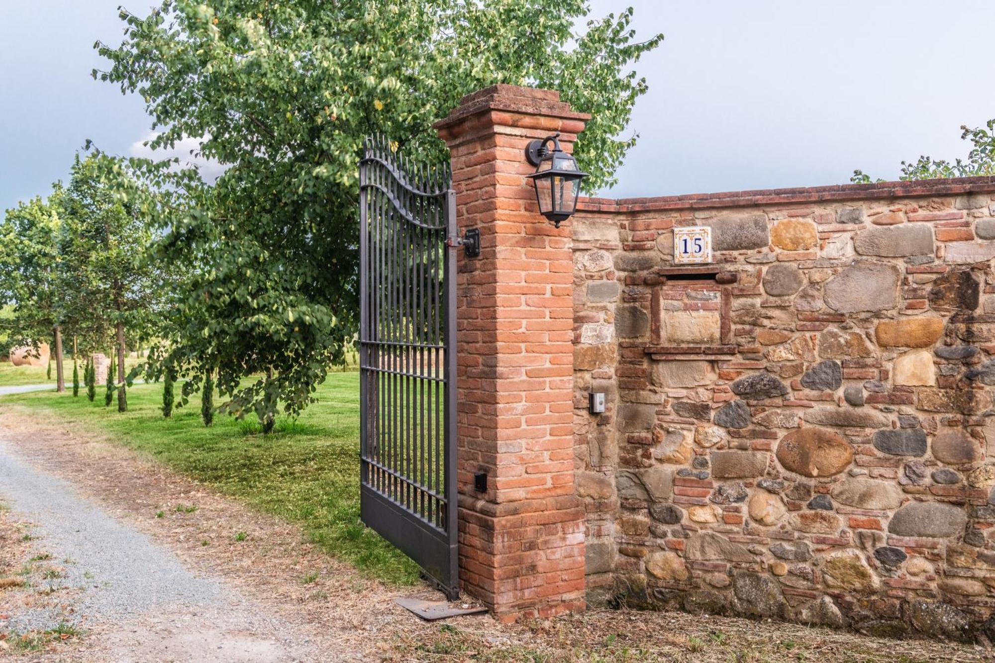 Casolare Del Pin Bono Villa Altopascio Buitenkant foto
